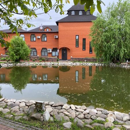 Гостинний Маєток Hotel Myla Buitenkant foto