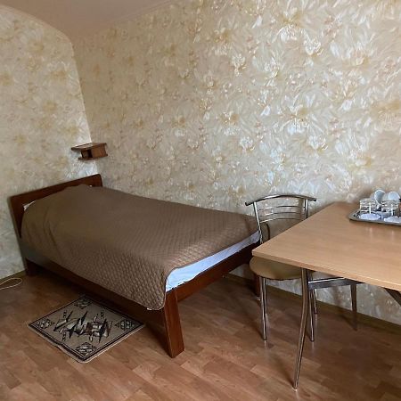 Гостинний Маєток Hotel Myla Buitenkant foto